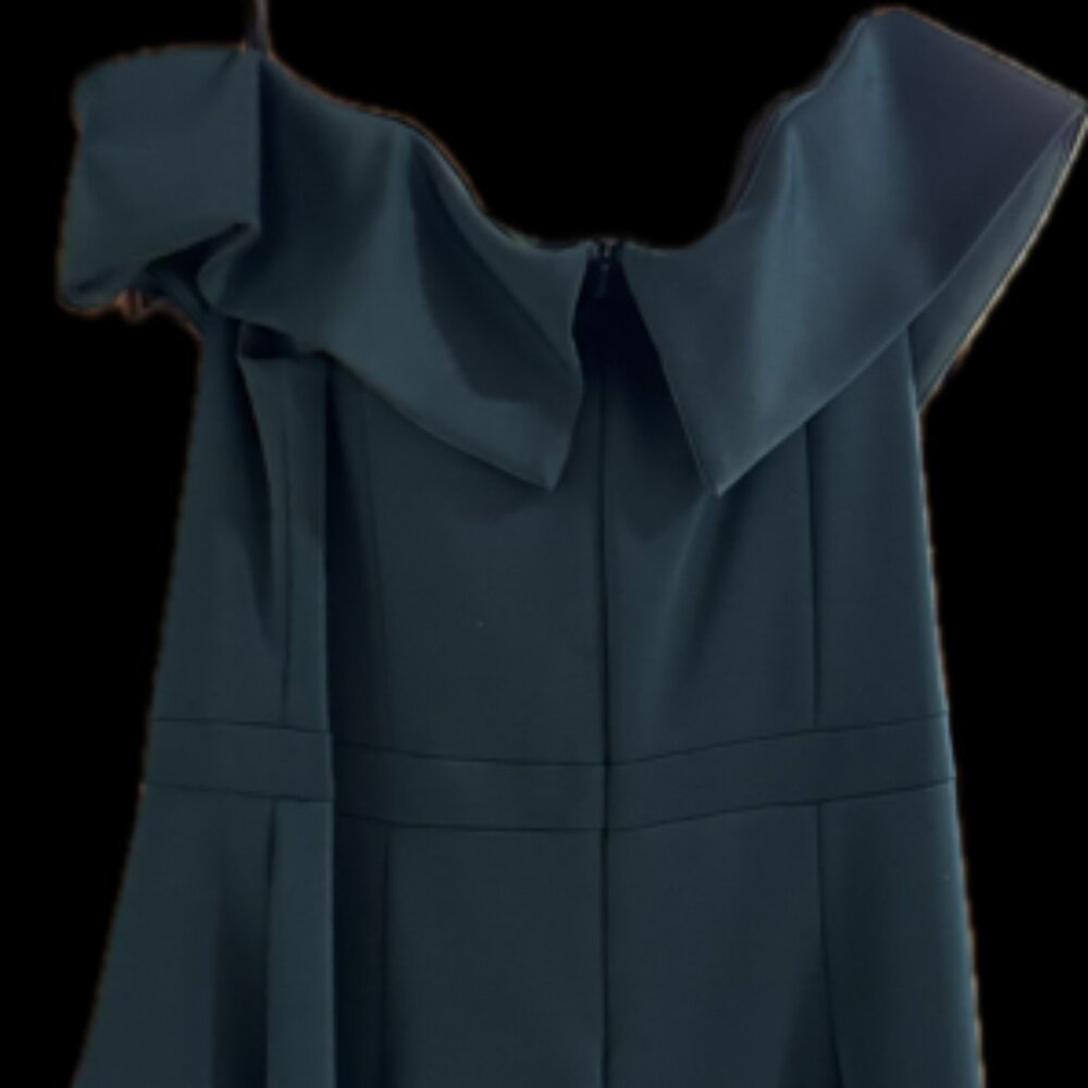 Xscape Evening Long Off-the-shoulder Crepe Dress Emerald Green